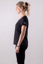 Afbeelding in Gallery-weergave laden, Orango Running -Womens T-shirt short sleeve V-neck - Black - 12011