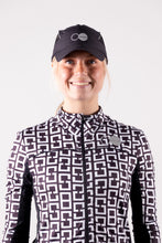 Afbeelding in Gallery-weergave laden, Orango Running -Womens cover up jacket with full zipp - Black/White allover print - 12051
