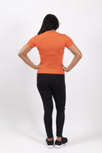Afbeelding in Gallery-weergave laden, Orango Running - Womens basic T-shirt short sleeve V-neck - Cherry Tomato - P010-201
