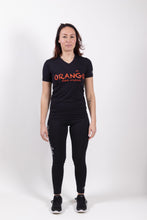 Afbeelding in Gallery-weergave laden, Orango Running - Womens T-shirt short sleeve V-neck - Black - P010-201C